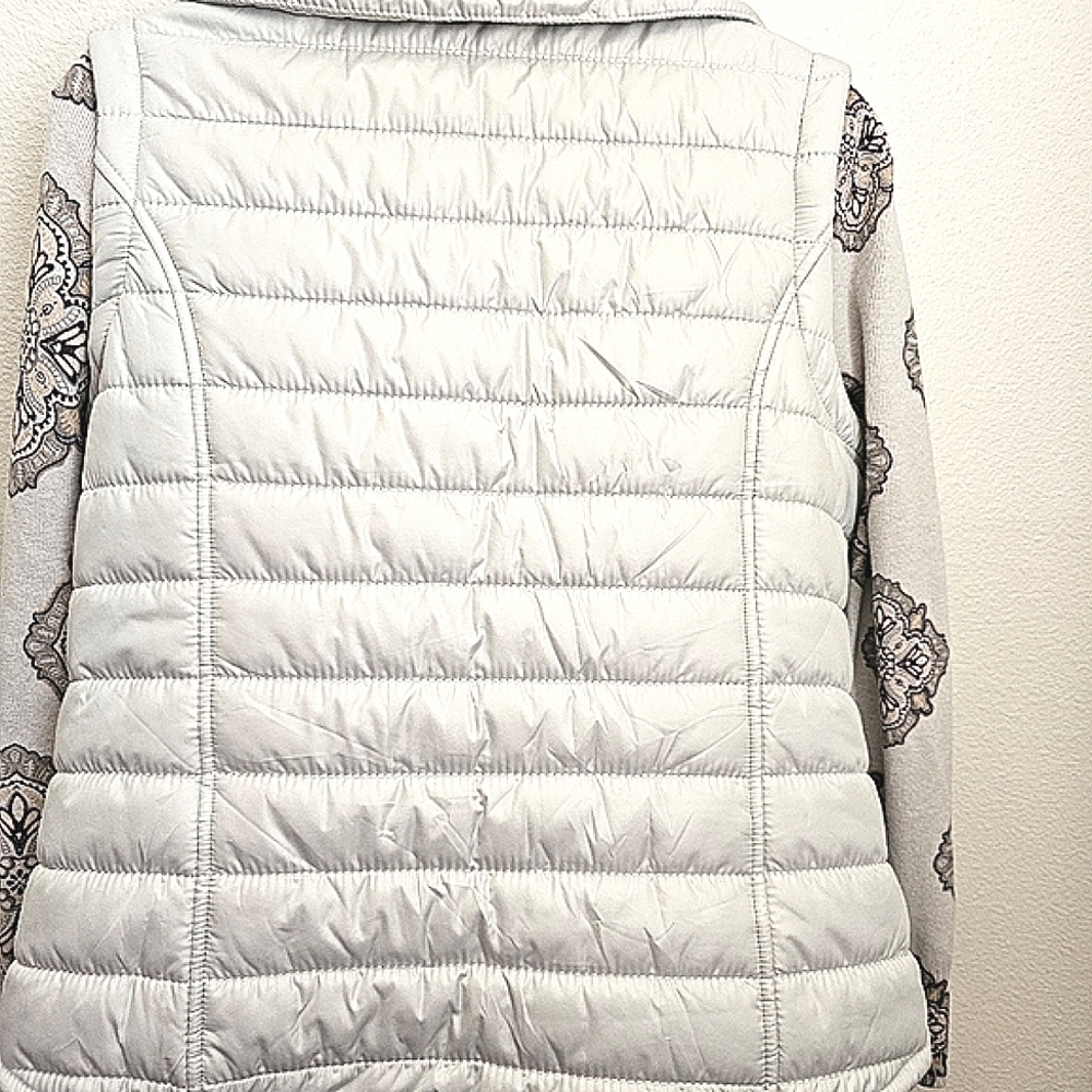 Chicos Zenergy Light Gray Quilted Convertible Ves… - image 6